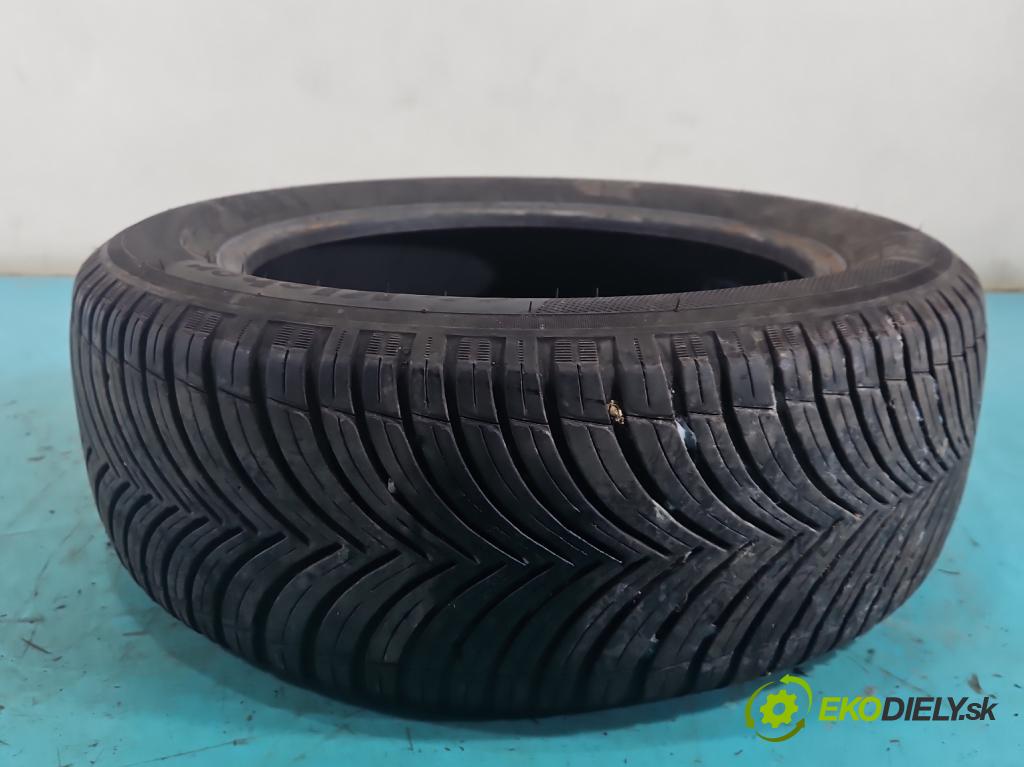 Hyundai I30 I 2007-2012 1.6 16V 126 HP manual 92.7 kW 1591 cm3 5- pneumatika celoročné pár