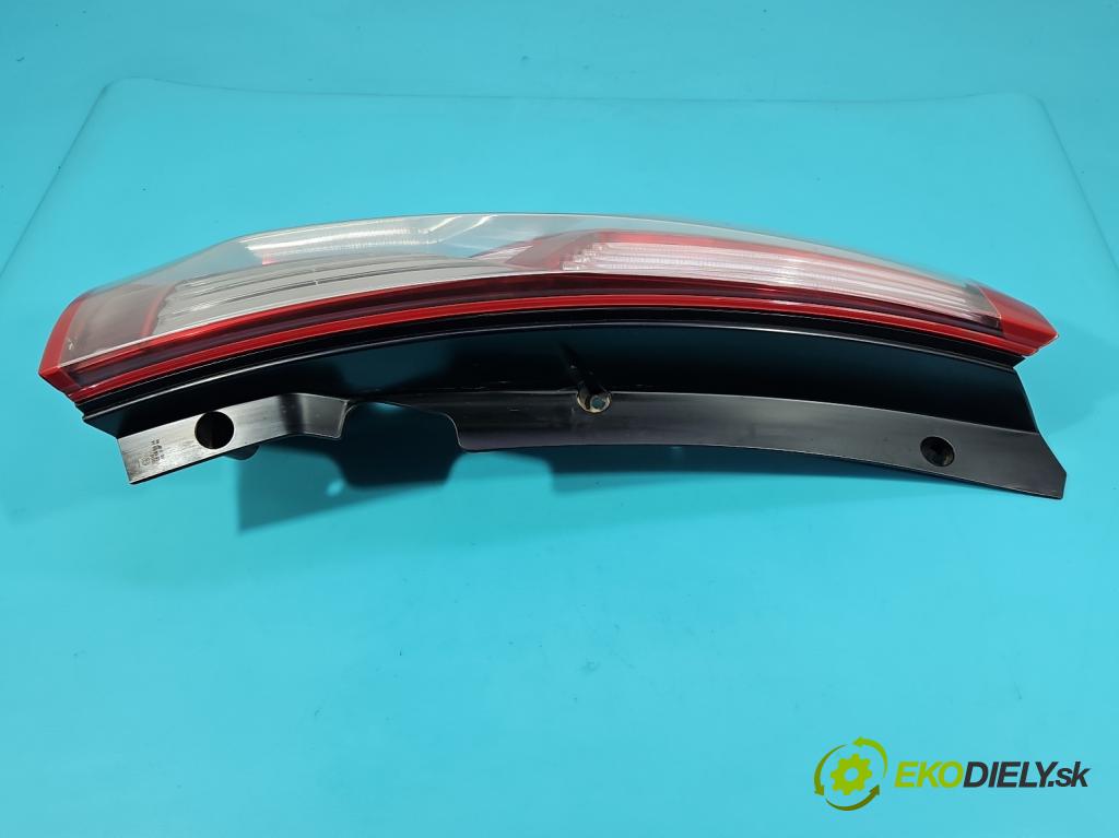 Citroen C4 Grand picasso I 2006-2013 2.0 16V 140 HP automatic 103 kW 1997 cm3 5- svetlo / reflektor zadné ľavé  (Kľučka dverí ostatné)