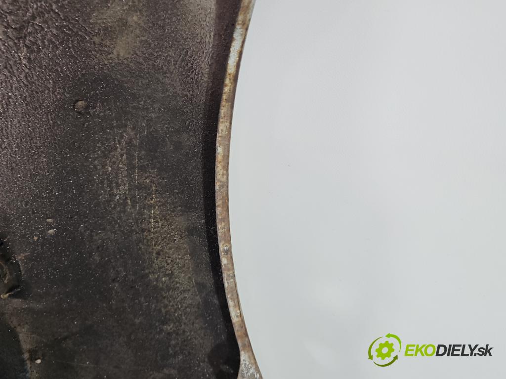 Toyota Yaris I 1999-2005 1.0 vvti 68 HP manual 50 kW 998 cm3 5- blatník predné ľavý  (Blatník predný ľavý)