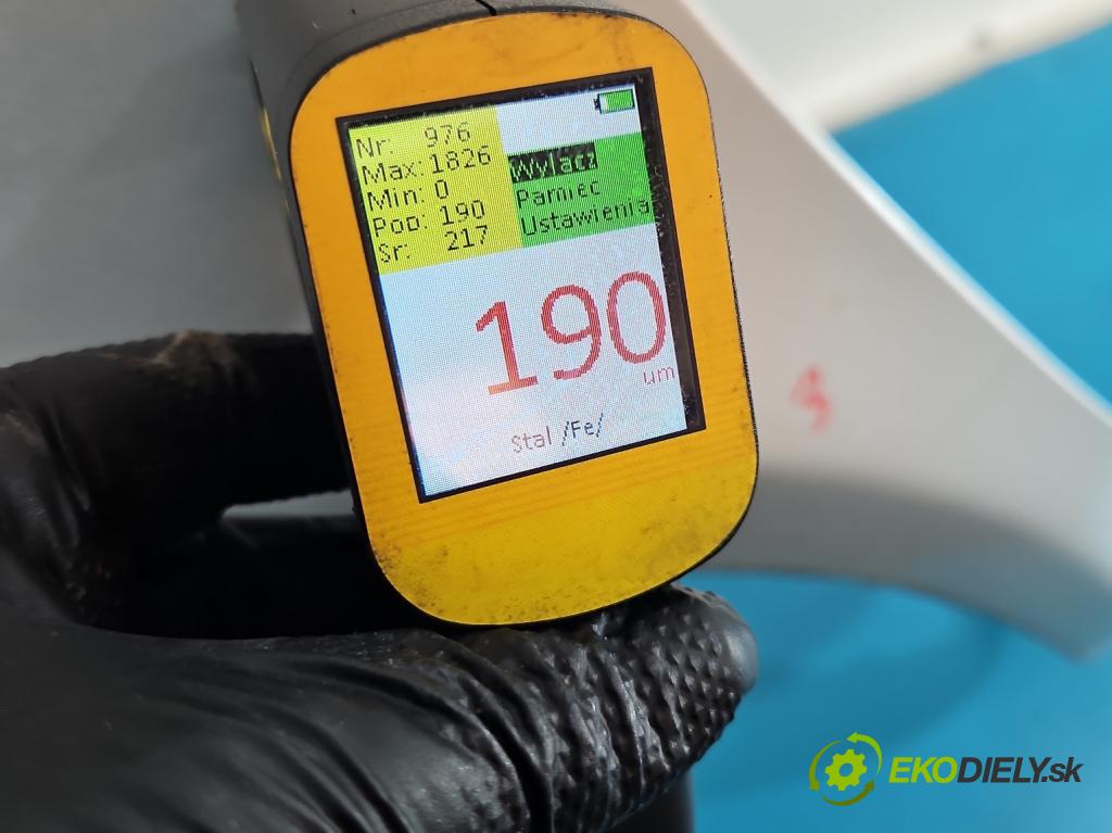 Toyota Yaris I 1999-2005 1.0 vvti 68 HP manual 50 kW 998 cm3 5- blatník predné ľavý  (Blatník predný ľavý)