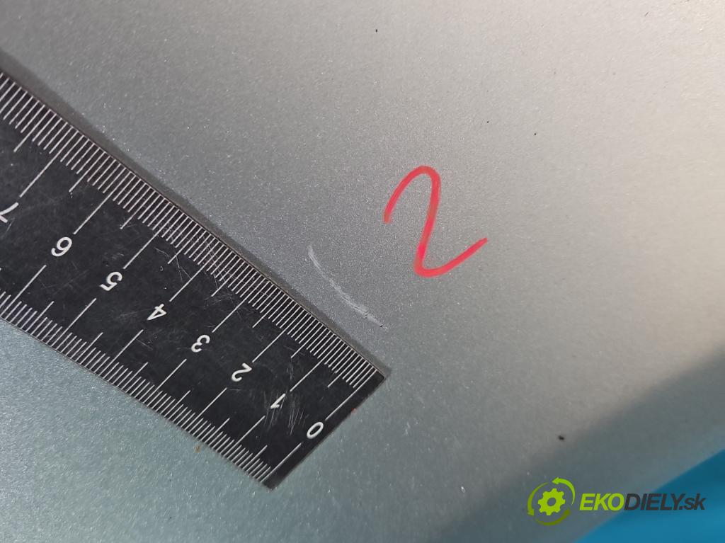 Toyota Yaris I 1999-2005 1.0 vvti 68 HP manual 50 kW 998 cm3 5- blatník predné pravý  (Kľučka dverí ostatné)