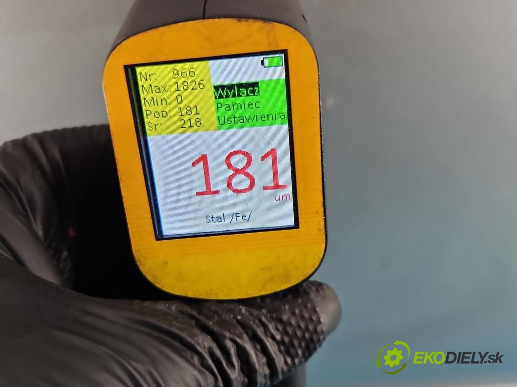 Toyota Yaris I 1999-2005 1.0 vvti 68 HP manual 50 kW 998 cm3 5- dvere predné pravé  (Kľučka dverí ostatné)