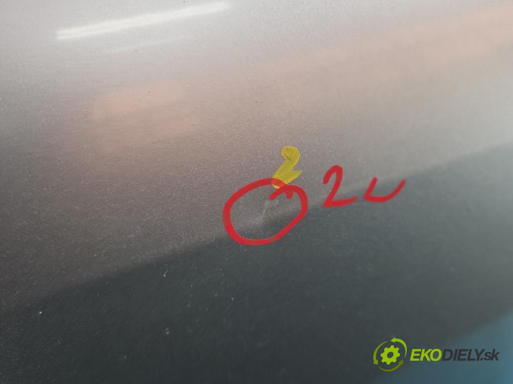 Toyota Yaris I 1999-2005 1.0 vvti 68 HP manual 50 kW 998 cm3 5- dvere zadné pravé  (Kľučka dverí ostatné)