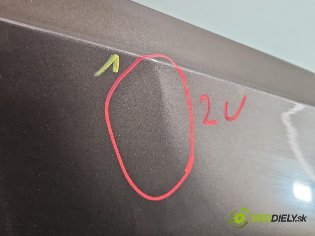 Skoda Octavia III 2013- 2.0 TSI DKZA: 190 HP automatic 140 kW 1984 cm3 5- blatník predné pravý  (Kľučka dverí ostatné)