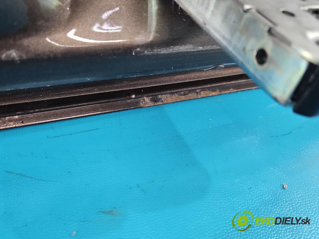 Skoda Octavia III 2013- 2.0 TSI 190 HP automatic 140 kW 1984 cm3 5- zadna kufor  (Kapota zadná (kufor))