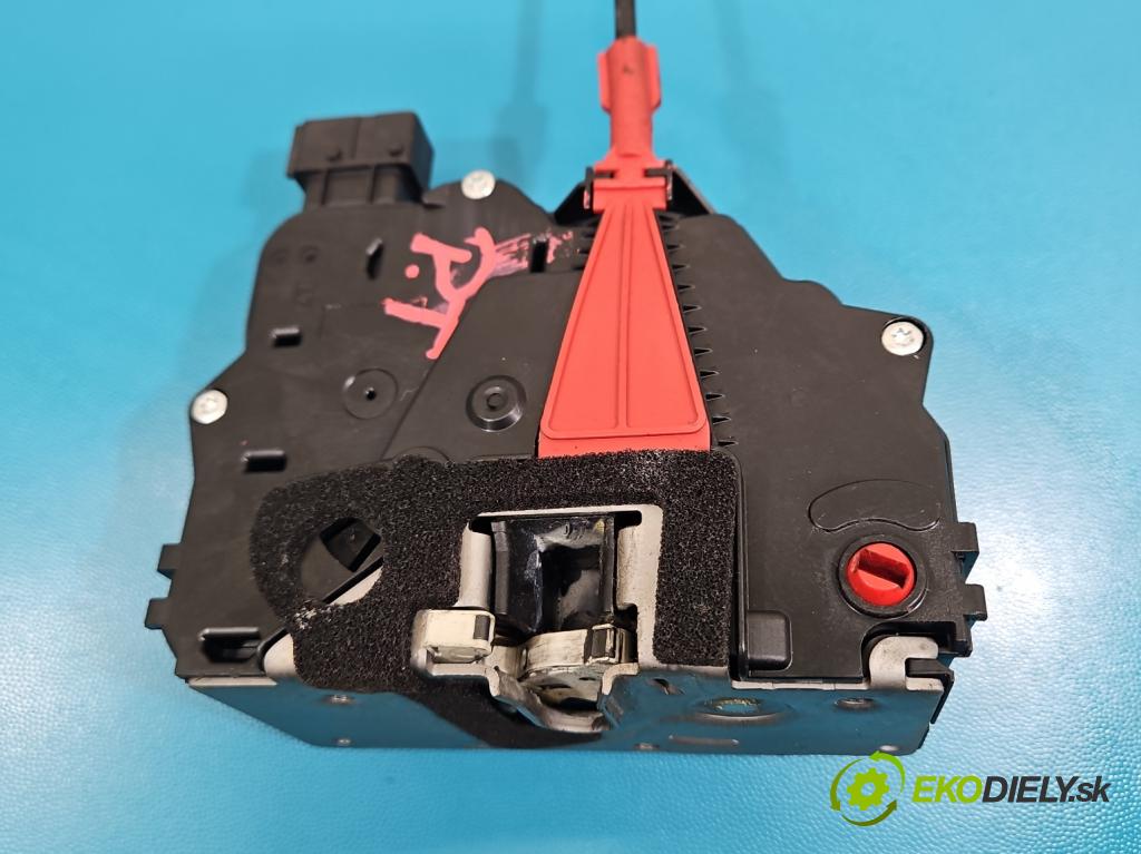 Opel Meriva B 2010-2017 1.4 16V 101 HP manual 74 kW 1398 cm3 5- zámok zadné pravý 13432377