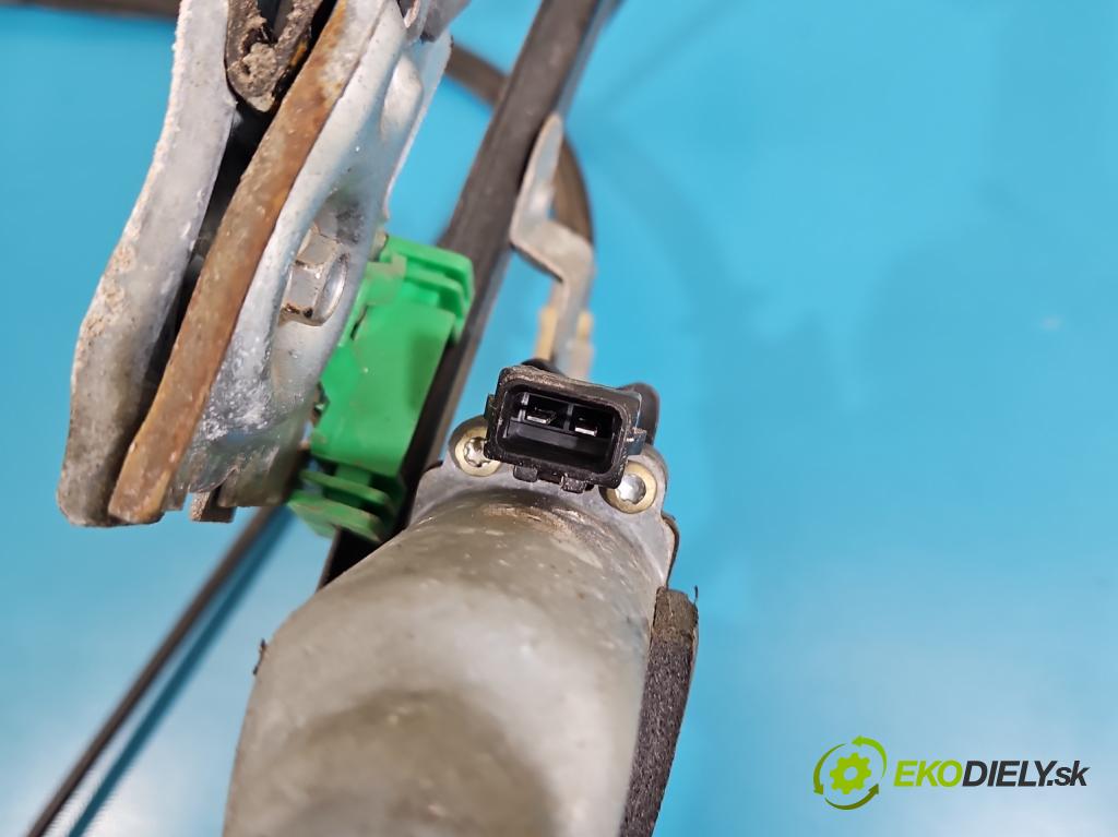 Seat Ibiza II 6K 1993-2002 1.4 16V 75 HP manual 55 kW 1390 cm3 5- mechanizmus okna predné pravý