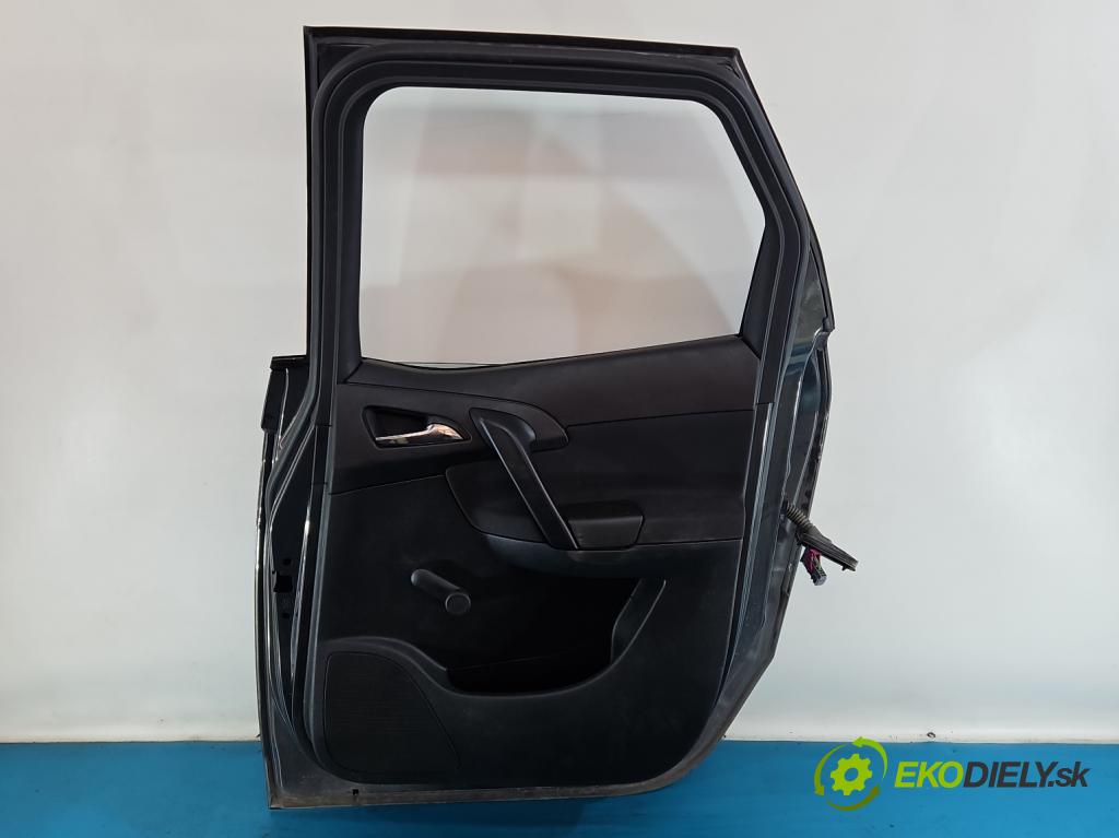 Opel Meriva B 2010-2017 1.4 16V 101 hp manual 74 kW 1398 cm3 5- dveře zadní pravé  (Klika dveří ostatní)