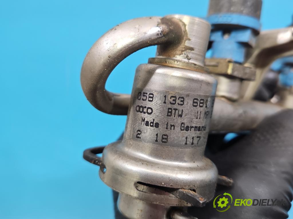 Vw Passat B5 1995-2005 1.8 20V 125 hp manual 92 kW 1781 cm3 4- vstřikovač 058133551F (Vstřikovač paliva)