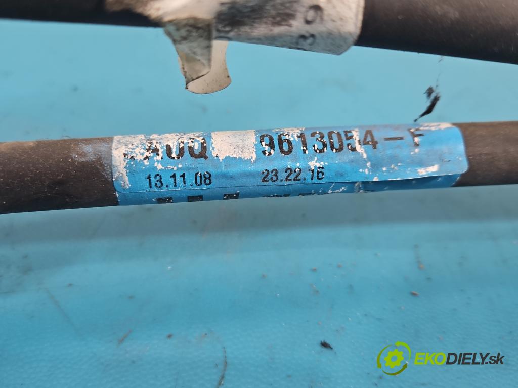 Renault Megane III 2008-2016 1.5 dci 86 HP manual 63 kW 1461 cm3 5- Páka: Změny: stupeň,rýchlosť 8200779125 (Rýchlostná páka (kulisa))