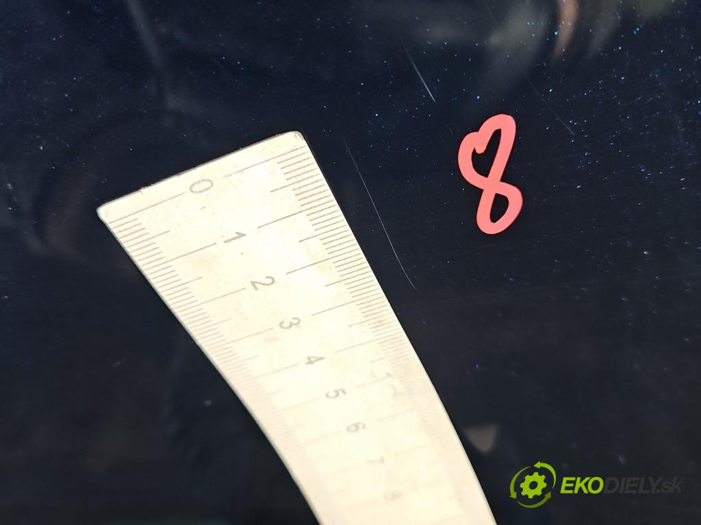 Suzuki SX4 S-Cross 2013-2021 1.4 T 129 HP manual 95 kW 1373 cm3 5- dvere zadné ľavé  (Kľučka dverí ostatné)