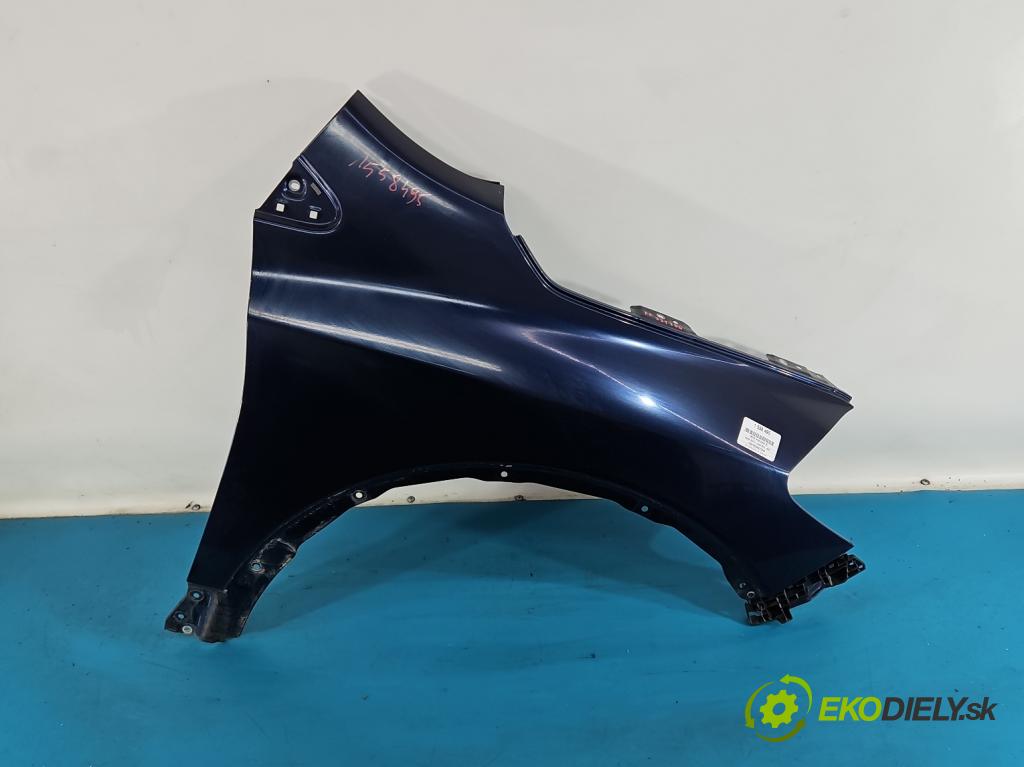 Suzuki SX4 S-Cross 2013-2021 1.4 T 129 HP manual 95 kW 1373 cm3 5- blatník predné pravý  (Kľučka dverí ostatné)