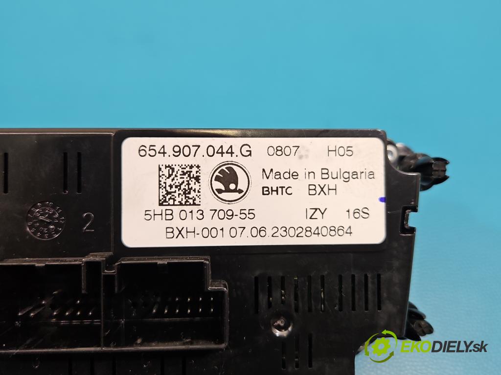 Skoda Scala 2019- 1.5 TSI 150 HP manual 110 kW 1498 cm3 5- panel kúrenia 654907044G