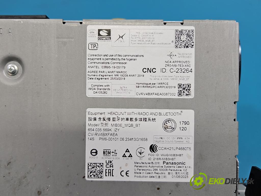 Skoda Scala 2019- 1.5 TSI 150 HP manual 110 kW 1498 cm3 5- Radio originál 654035869K