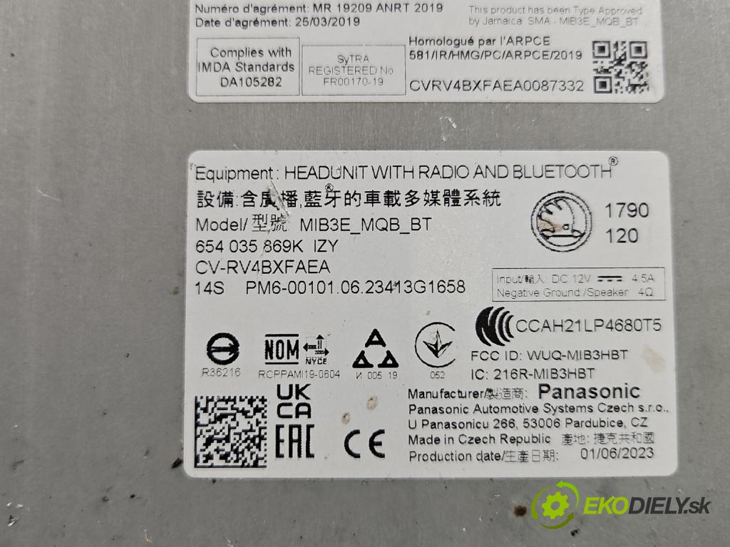 Skoda Scala 2019- 1.5 TSI 150 HP manual 110 kW 1498 cm3 5- Radio originál 654035869K