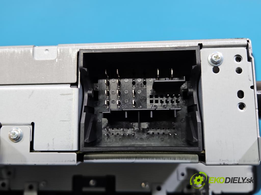 Skoda Scala 2019- 1.5 TSI 150 HP manual 110 kW 1498 cm3 5- Radio originál 654035869K