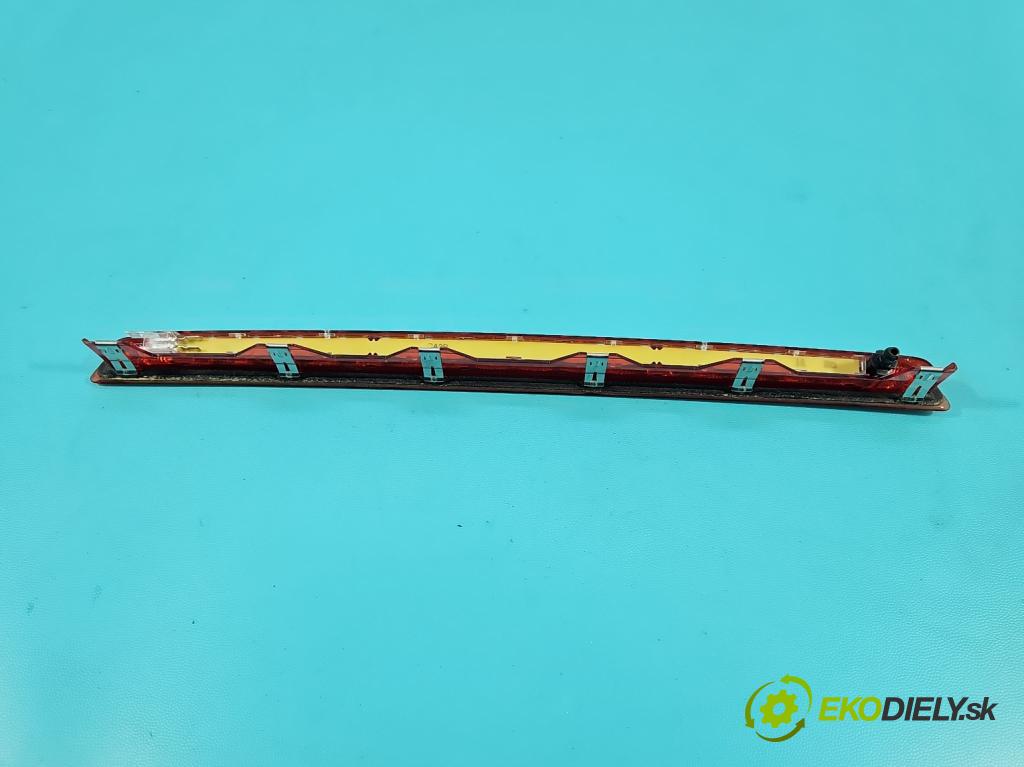 Skoda Scala 2019- 1.5 TSI 150 hp manual 110 kW 1498 cm3 5- světlo: 5JJ945097A