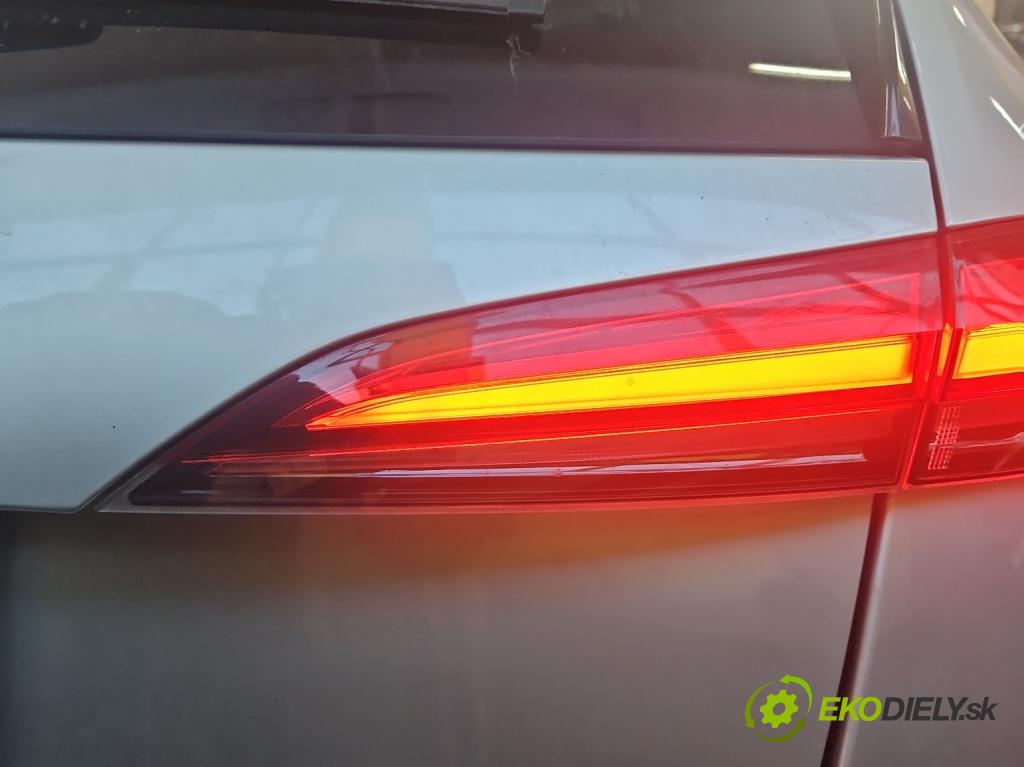Skoda Scala 2019- 1.5 TSI 150 hp manual 110 kW 1498 cm3 5- světlo zadní pravé 657945308A (Klika dveří ostatní)