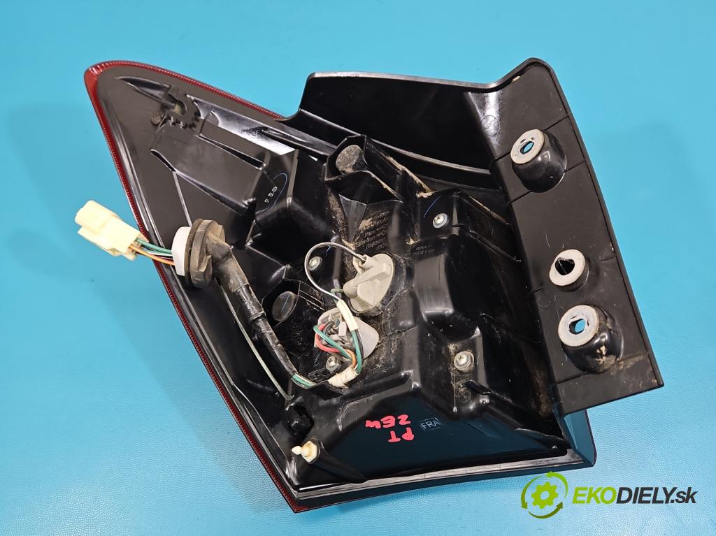 Suzuki SX4 S-Cross 2013-2021 1.4 T 129 hp manual 95 kW 1373 cm3 5- světlo zadní pravé 220-18733 (Klika dveří ostatní)