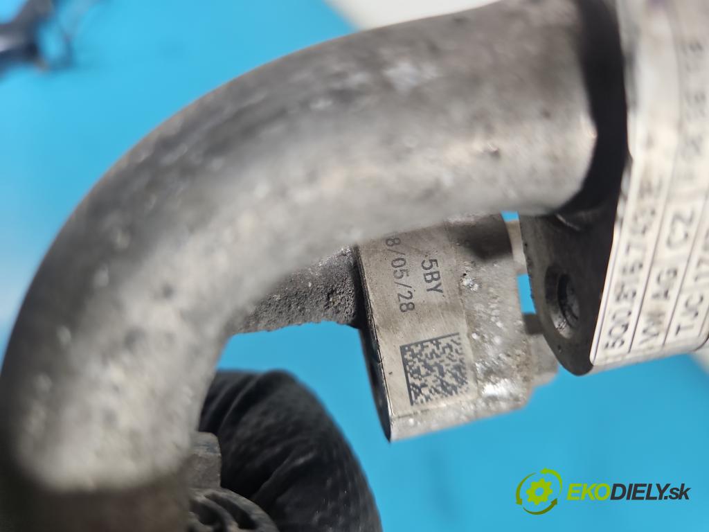 Skoda Octavia III 2013- 2.0 TSI 190 HP automatic 140 kW 1984 cm3 5- rúrka klimatizácie 5Q0816743E