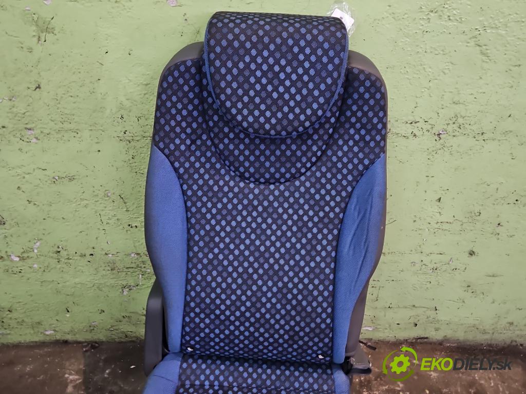 Fiat Scudo II 2006-2016 2.0 jtd 120 HP manual 88 kW 1997 cm3 5- Sedačka zadné pravý III