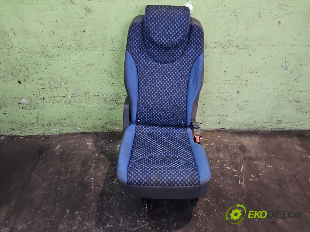 Fiat Scudo II 2006-2016 2.0 jtd 120 HP manual 88 kW 1997 cm3 5- Sedačka zadné pravý III 