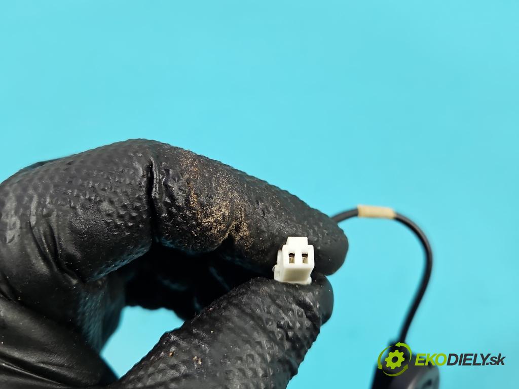 Land rover Range Rover sport I L320 3.6 TD V8 272 HP automatic 200 kW 3628 cm3 5- Mikrofon: 4M5T-19A391-AA