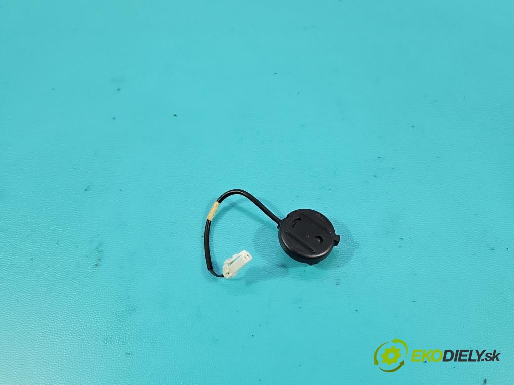 Land rover Range Rover sport I L320 3.6 TD V8 272 HP automatic 200 kW 3628 cm3 5- Mikrofon: 4M5T-19A391-AA