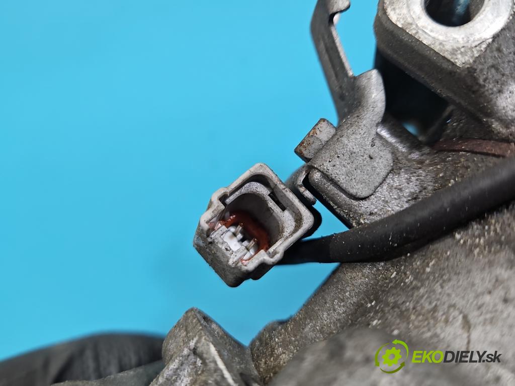 Renault Megane III 2008-2016 1.5 dci 86 hp manual 63 kW 1461 cm3 5- Kompresor: klíma 8200939386 (Kompresor klimatizace)