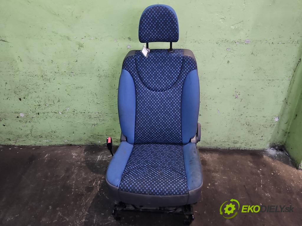 Fiat Scudo II 2006-2016 2.0 jtd 120 hp manual 88 kW 1997 cm3 5- Sedadlo levý  (Sedadlo)