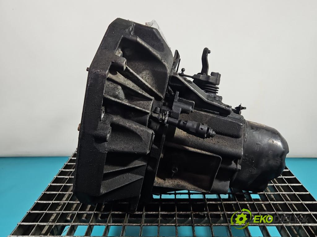 Renault Megane III 2008-2016 1.5 dci 86 hp manual 63 kW 1461 cm3 5- převodovka stupňová manual JR5175