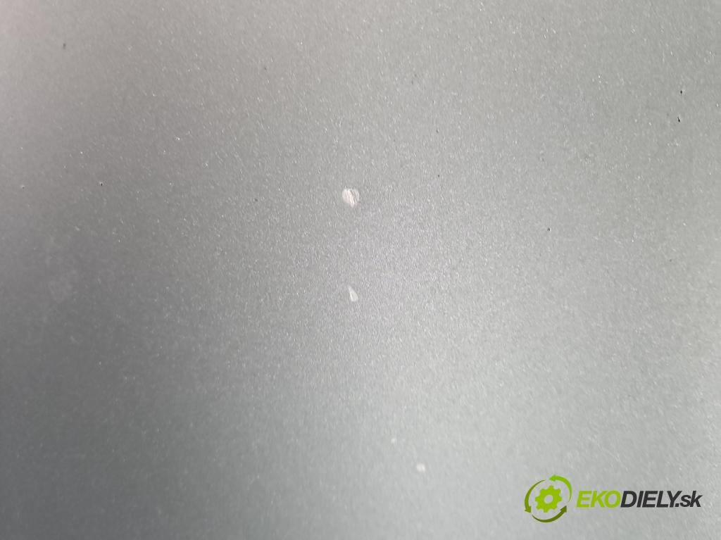 Nissan Qashqai I J10 2006-2013 1.6 16V 114 HP manual 84 kW 1598 cm3 5- kapota predná