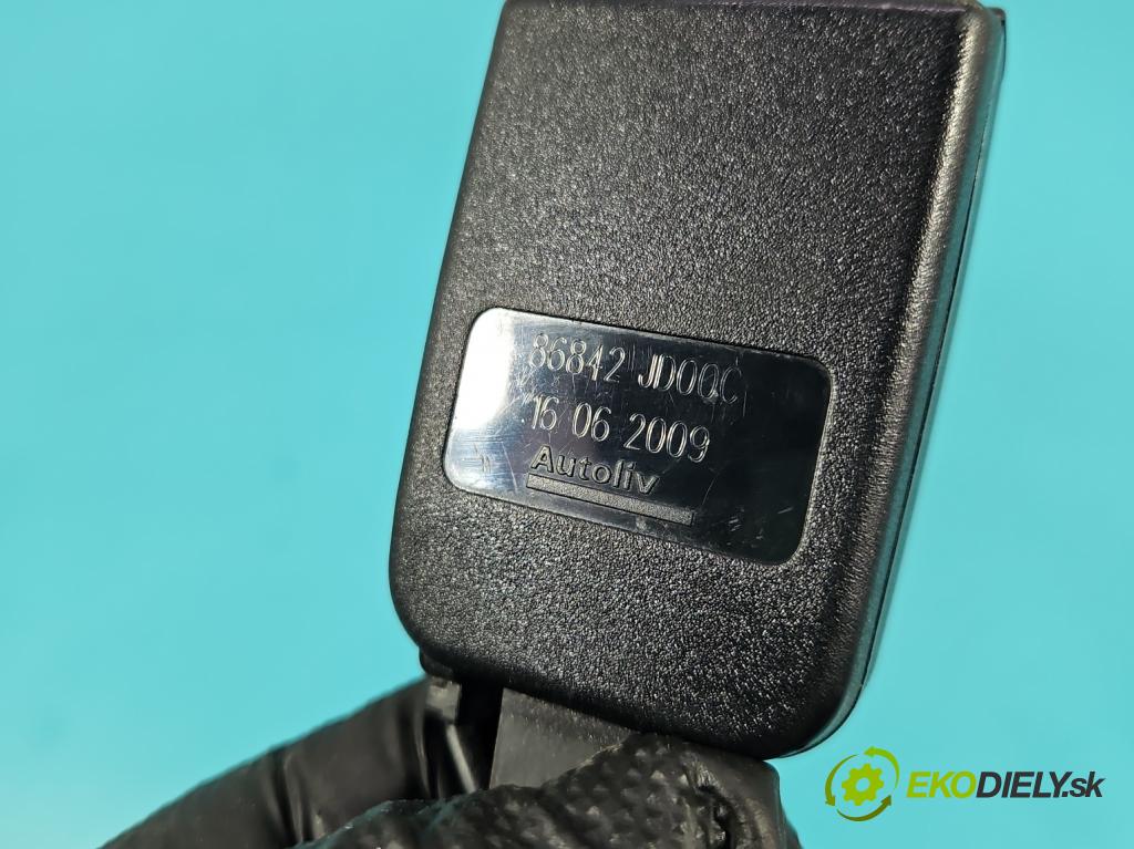 Nissan Qashqai I J10 2006-2013 1.6 16V 114 hp manual 84 kW 1598 cm3 5- stěna bezpečnost přední pravý 86884JD00A