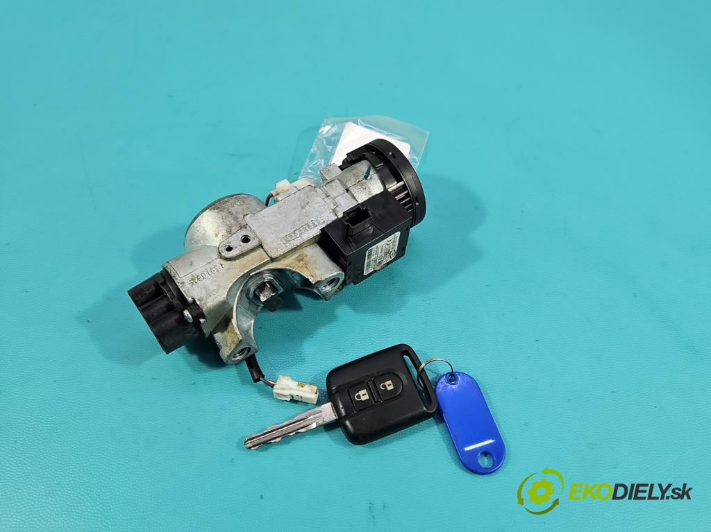 Nissan Qashqai I J10 2006-2013 1.6 16V 114 HP manual 84 kW 1598 cm3 5- Spínačka 28590C9968 (Spínacia skrinka)