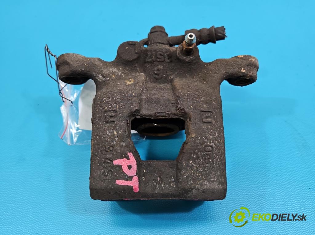 Nissan Qashqai I J10 2006-2013 1.6 16V 114 HP manual 84 kW 1598 cm3 5- brzdič zadné pravý  (Kľučka dverí ostatné)