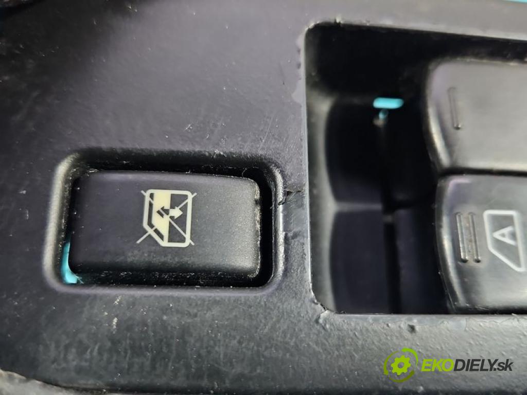 Nissan Qashqai I J10 2006-2013 1.6 16V 114 HP manual 84 kW 1598 cm3 5- prepínač okien spätných zrkadiel 25401JD00B