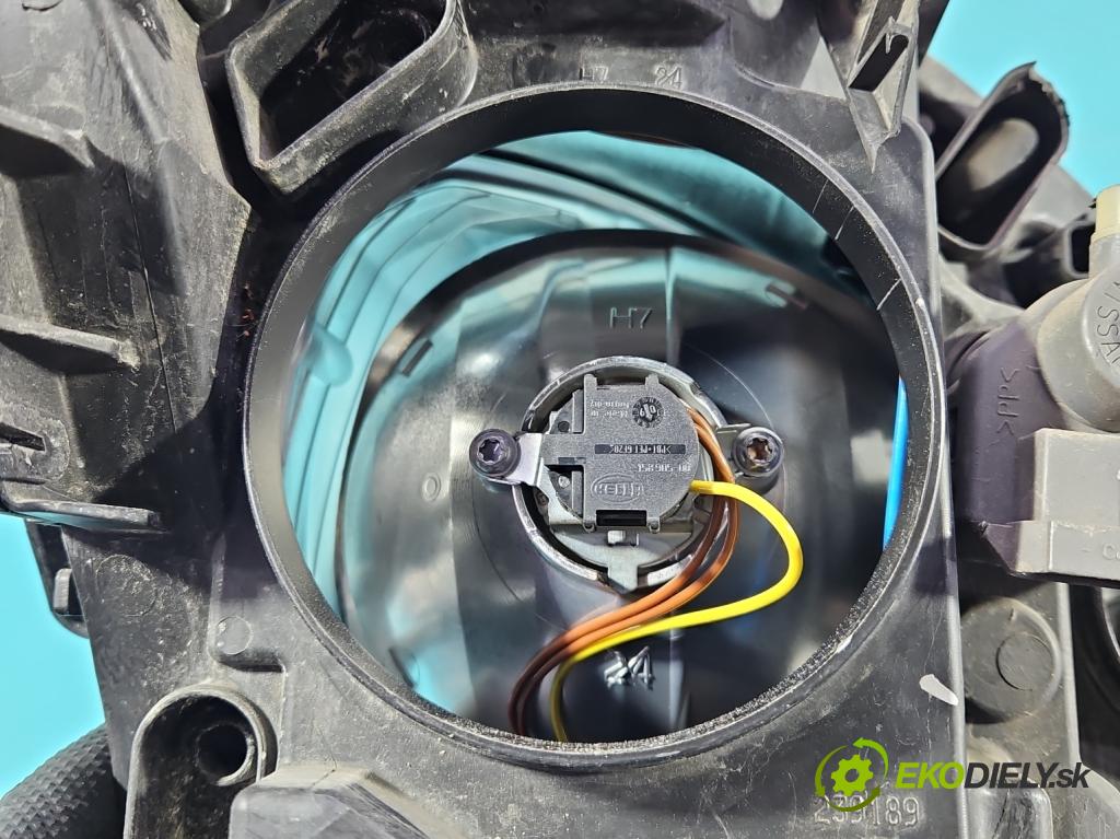 Nissan Qashqai I J10 2006-2013 1.6 16V 114 HP manual 84 kW 1598 cm3 5- Reflektor: ľavý 1EF238042-01 (Kľučka dverí ostatné)