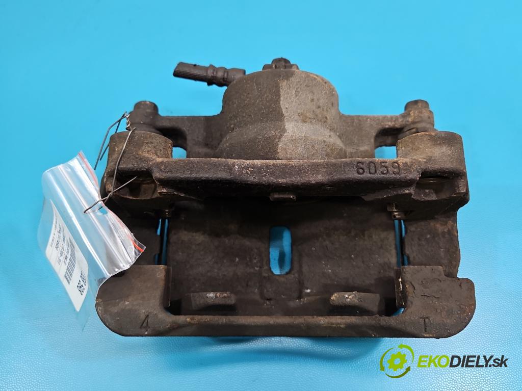 Nissan Qashqai I J10 2006-2013 1.6 16V 114 HP manual 84 kW 1598 cm3 5- brzdič predné ľavý  (Kľučka dverí ostatné)