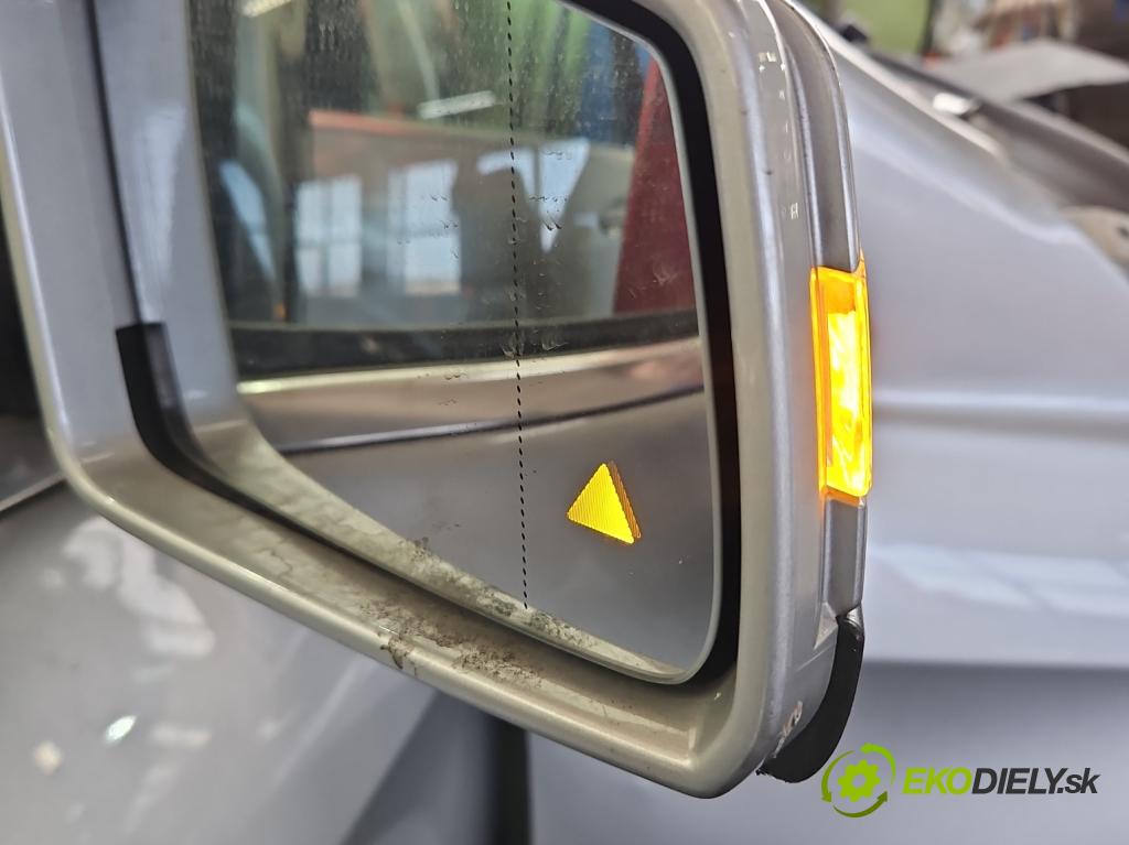 Mercedes B W246  2011-2018 2.1 cdi 136 HP automatic 100 kW 2143 cm3 5- zrkadlo pravé  (Kľučka dverí ostatné)