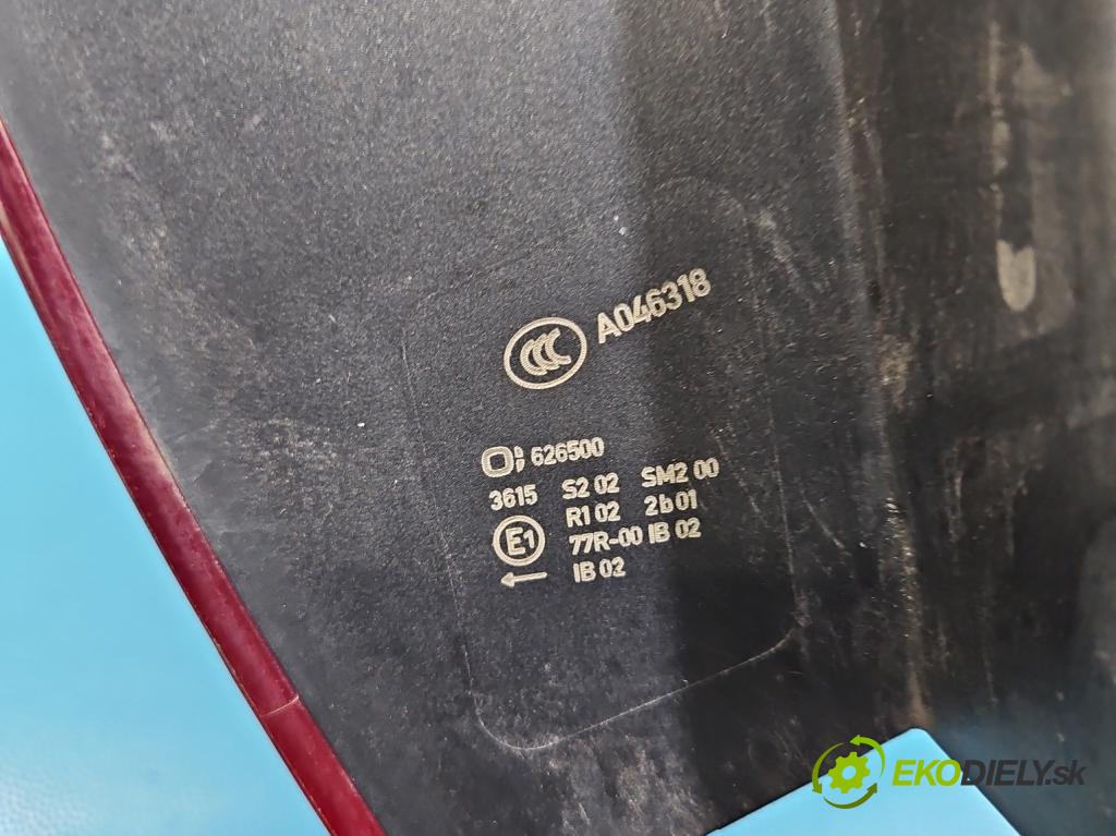 Mercedes B W246  2011-2018 2.1 cdi 136hp automatic 100 kW 2143 cm3 5- světlo zadní levé  (Klika dveří ostatní)