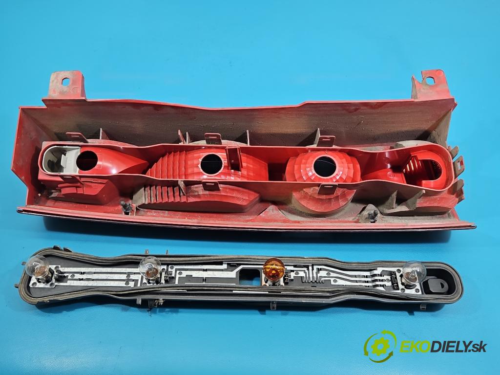 Fiat Scudo II 2006-2016 2.0 jtd 120 hp manual 88 kW 1997 cm3 5- světlo zadní pravé  (Klika dveří ostatní)