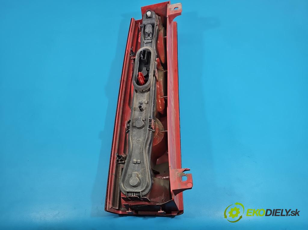 Fiat Scudo II 2006-2016 2.0 jtd 120 hp manual 88 kW 1997 cm3 5- světlo zadní pravé  (Klika dveří ostatní)