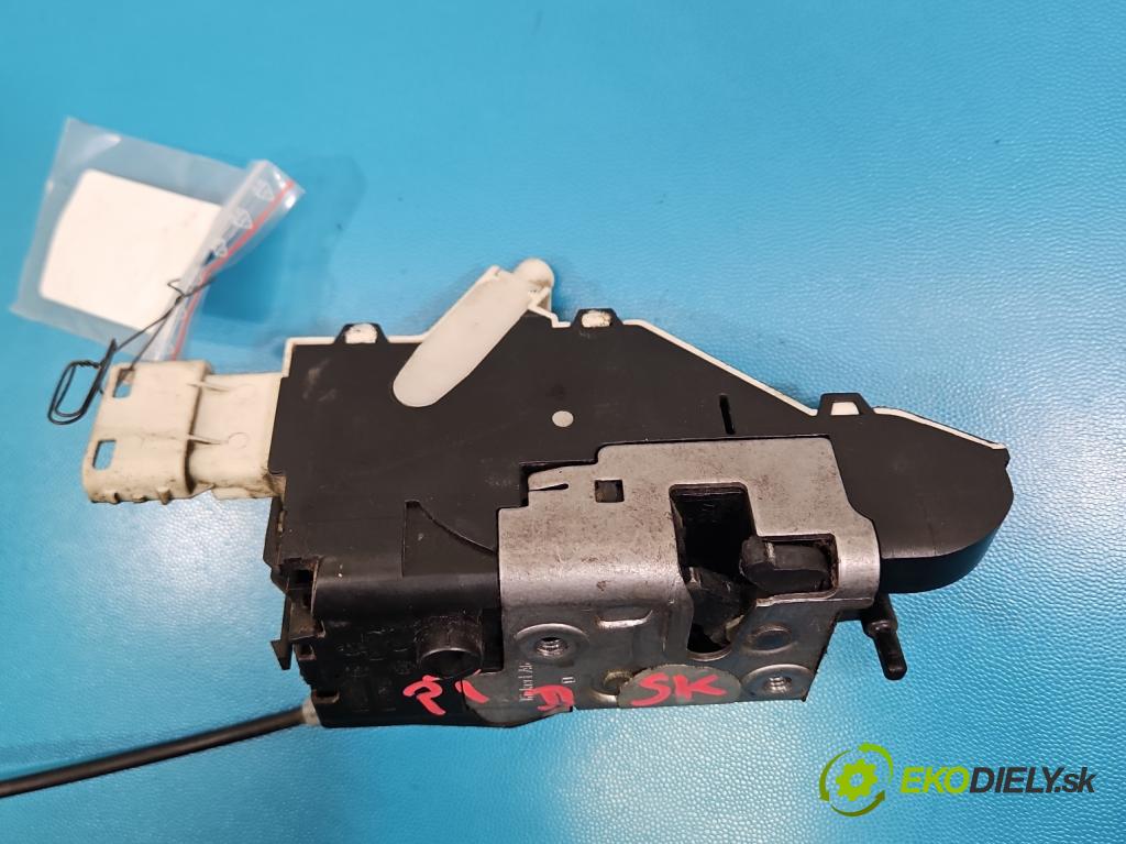 Fiat Scudo II 2006-2016 2.0 jtd 120 HP manual 88 kW 1997 cm3 5- zámok zadné pravý 40847149