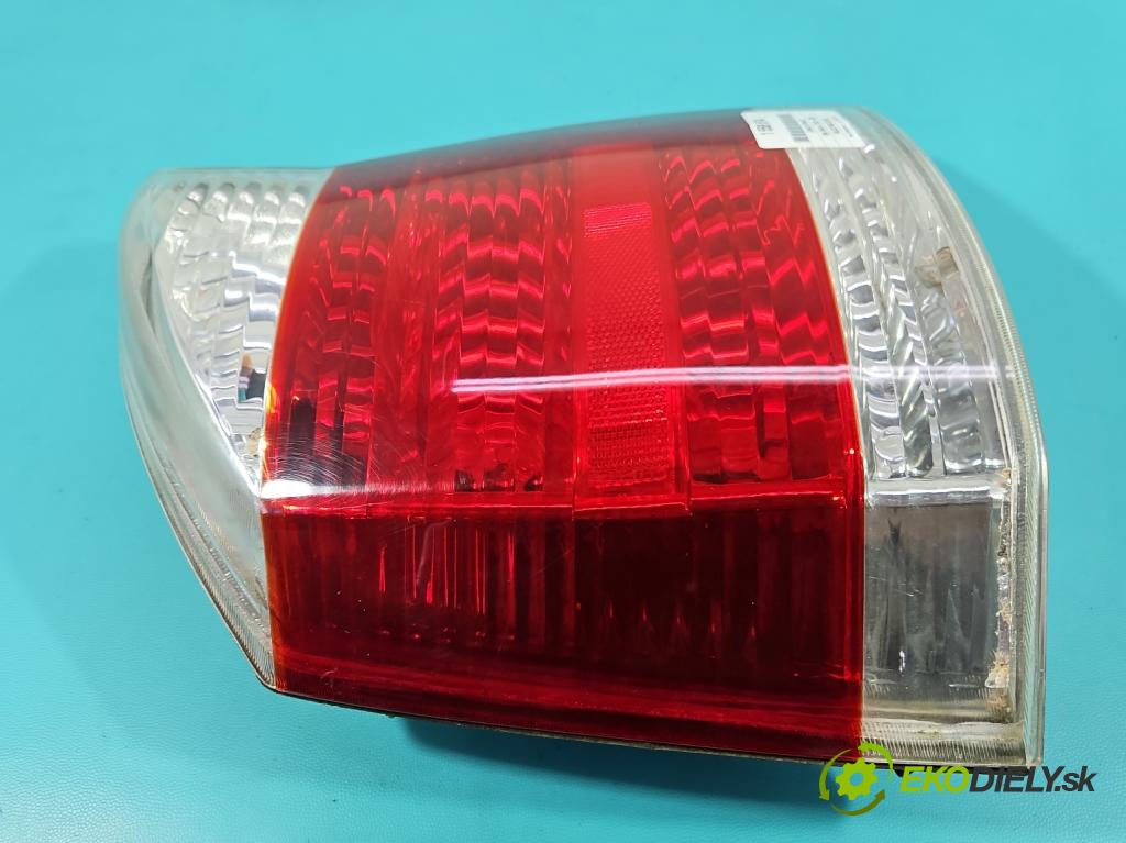 Opel Vectra C 2002-2008 1.8 16V 120 hp manual 88 kW 1796 cm3 4- světlo zadní levé  (Klika dveří ostatní)