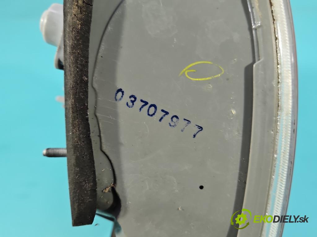 Opel Vectra C 2002-2008 1.8 16V 120 hp manual 88 kW 1796 cm3 4- světlo zadní levé  (Klika dveří ostatní)