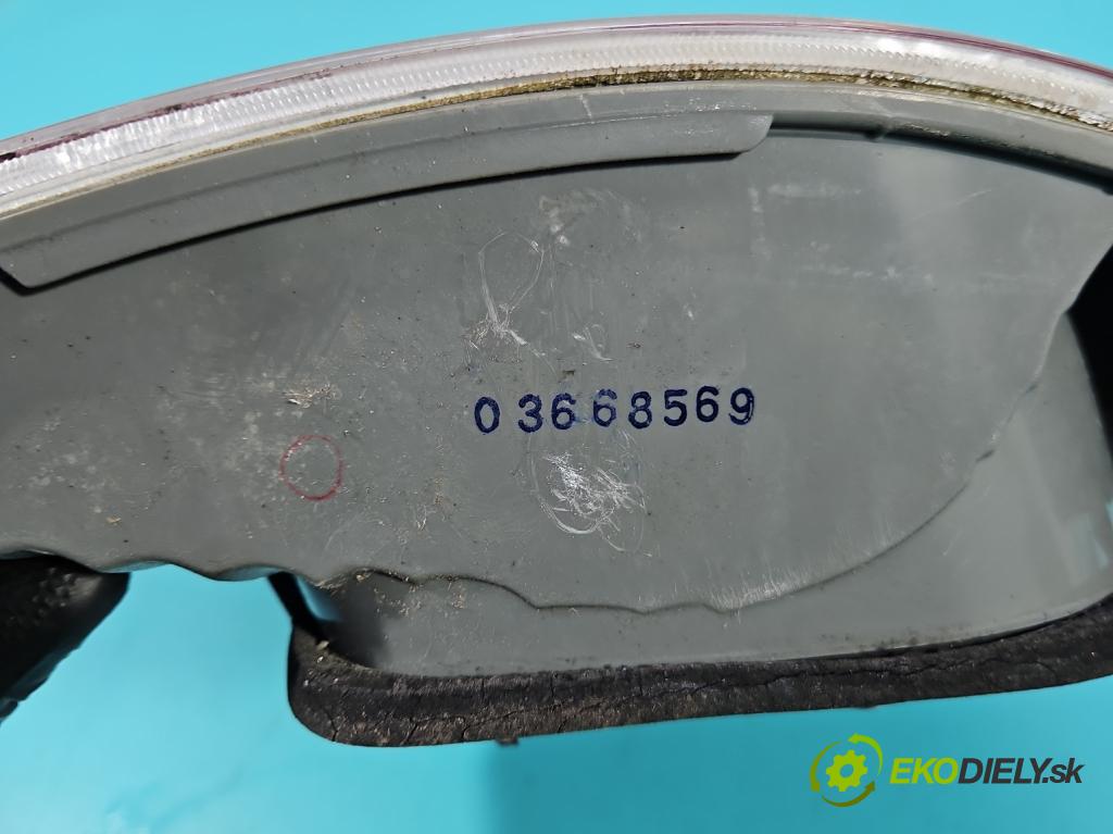 Opel Vectra C 2002-2008 1.8 16V 120 HP manual 88 kW 1796 cm3 4- svetlo / reflektor zadné pravé  (Kľučka dverí ostatné)