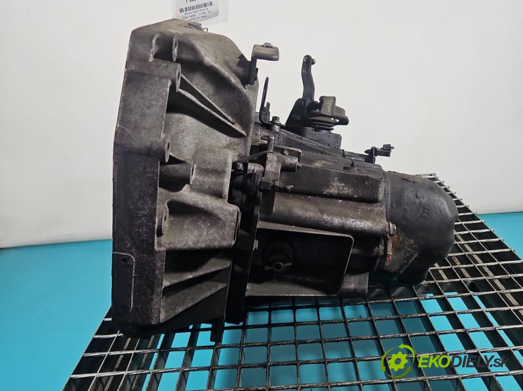 Nissan Qashqai I J10 2006-2013 1.6 16V 114 hp manual 84 kW 1598 cm3 5- převodovka stupňová manual JR5 132