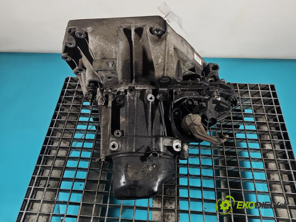 Nissan Qashqai I J10 2006-2013 1.6 16V 114 hp manual 84 kW 1598 cm3 5- převodovka stupňová manual JR5 132