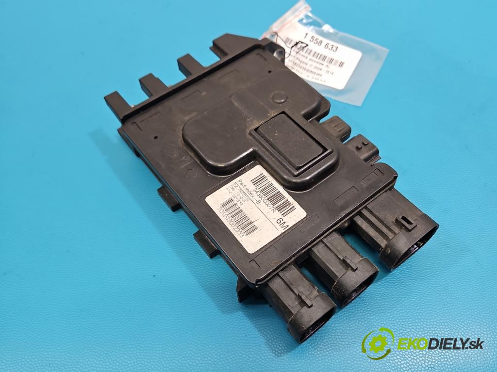 Renault Megane III 2008-2016 1.5 dci 86 hp manual 63 kW 1461 cm3 5- řídící jednotka 243800007R