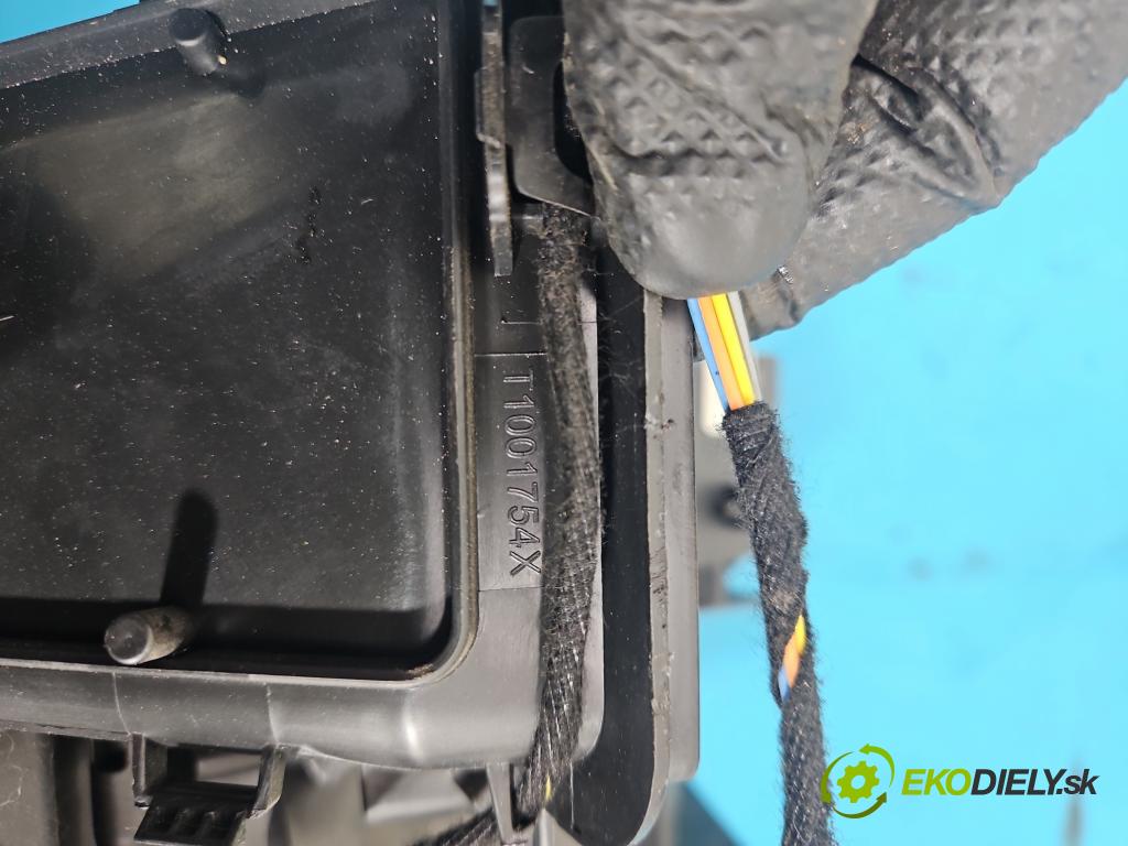 Renault Megane III 2008-2016 1.5 dci 86 hp manual 63 kW 1461 cm3 5- radiátor  (Radiátor topení)